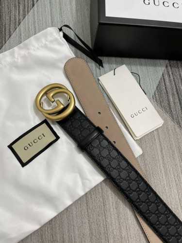 古奇 男士腰带 配全套包装礼盒 Gucci经典款头层压小G花，内衬头层变色磨砂底 宽4.0Cm 圆双G复古扣