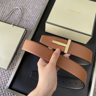 Tom Ford 汤姆福特。新品高端双面小牛皮，简约商务男士腰带，不锈钢真空电镀24K金，手工镶钻，4.0Cm宽，双面使用，配原版包装