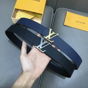 原版包裝 L0Uis Vuitt0N 專櫃最新升級版本 寬度40Mm 原廠荔枝紋面内衬進口柔軟小牛皮底 搭配新型字母搭扣 百搭易襯！