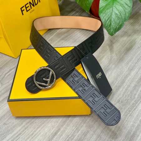 fendl 芬迪 宽40Mm双面原版小牛皮 搭配单钌钯电镀扣 完美的手感.油边 出众的设计.风格 高贵奢华 时尚大方 高清实拍 货真价实 品质保证 双面用 - 点击图像关闭