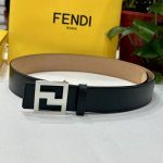 特 Fendl 芬迪 宽40Mm双面原版小牛皮 搭配单钌钯电镀扣 完美的手感.油边 出众的设计.风格 高贵奢华 时尚大方 高清实拍 货真价实 品质保证 双面用