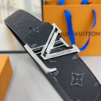Lv.路易威登 DDD 钻扣 全套包装 原版品质 代工厂P货品 40Mm宽度 正品一体铸造五金钢扣，原厂皮料 双面原厂定制面料，区别市场货！ DDD