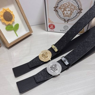 品名：Versace.范思哲 材质：原单牛皮腰带 百分百头层牛皮腰带保证真皮，24K纯钢扣，专柜原单品质、做工精细，时尚大牌，送人自用首选 包装： 请认准如图专