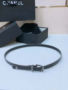 Chanel 24C 黄铜金属 进口亮面小牛皮 2.0Cm 手感柔软 精致腰带