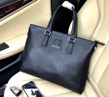 型号： 33246-5。Gucci里外都是顶级原版皮，顶级进口原厂皮 意大利进口自然纹路 超高清压印Logo标志、超级舒适手感柔软皮质、顶级做工精致。规格：39 - 点击图像关闭