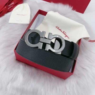 特 Ferragamo菲拉格慕 全套包装 皮带腰带 将摩登设计与精湛的手工技艺完美结合；打造出风格华贵典雅，实用性和款式并重；手感柔软舒中，3.5Cm宽 搭配最