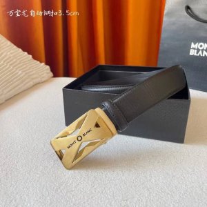 特 万宝龙 原版进口小牛皮，手感细腻柔软，搭配纯钢自动精品扣，男士必备！宽度：3.5Cm