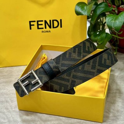 特 片装1 Fendi 芬迪 专柜同款 宽3.0Cm 双环正反用腰带 Ff按钉搭扣 黑色cuoio Romano皮革材质 反面面料带有烟草灰和黑色ff图案 黑色