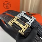爱.马仕 专柜新款 头层牛皮压花纹 搭配新款镶钻钢扣 黑色咖啡色可搭配 带宽3.8Cm 配专柜盒子