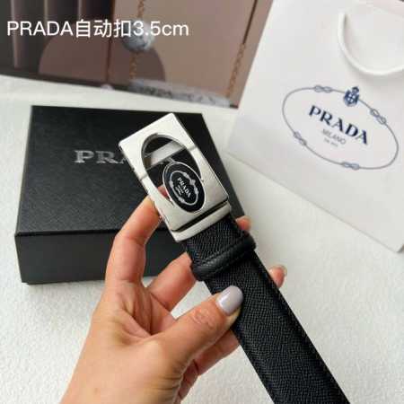 特 品牌： Prada 新款进口小牛皮，手感细腻柔软。搭配纯钢自动精品钢扣，男士必备！宽度：3.5Cm - 点击图像关闭
