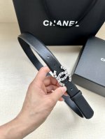 特 宽度3.0Cm Chanel 香奈儿两面原版碰纹牛皮搭配金 银色精品五金配件！