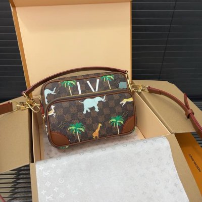 Louisvuitton 路易威登 Lv Nil 做旧金属件可调节拆卸肩带Monogram Heritage 涂层帆布 单肩斜挎手提包 男女通用 经典百搭 实物