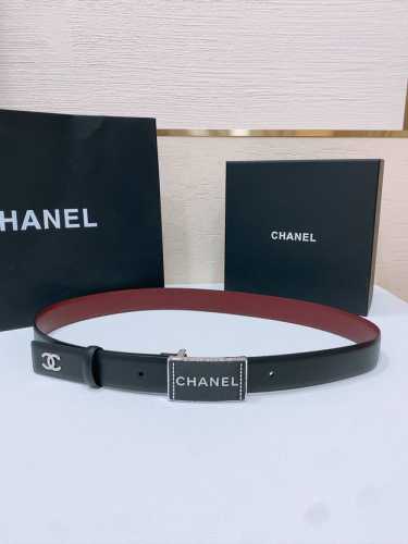 Chanel 春夏新款 小牛皮与黄铜Cc搭扣 精致细腻 光滑优雅 3.0Cm