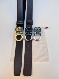 特 Ferragamo 菲拉格慕 宽度:3.5Cm 带身双面进口小牛皮 支持芯片扫码 长度可自行裁剪 让你体验专柜般的感觉 经典款升级版更深层体验 360度无死