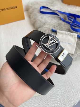 品名 Lv..路易..威登 腰带自动带 皮带 型号 自动扣 纯钢材质自动扣 头层牛皮自动带身 实物拍摄 材料 百分百头层牛皮 保证真皮 24K纯钢扣 永不掉色专 - 点击图像关闭
