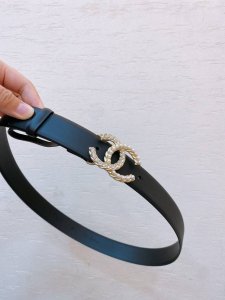 Chanel 珍珠 与 水钻 Cclogo搭扣 进口双面头层牛皮腰带 3.0Cm精品