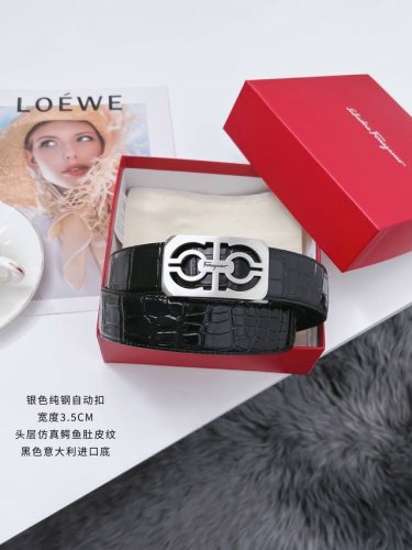 特 菲拉格慕 不锈钢自动扣腰带 宽度3.5Cm Kgb2I180 品质款式，高档 耐用。进口头层仿真鳄鱼肚皮纹，可以媲美真鳄鱼，耐用性 纹路都极像。底皮：意大利
