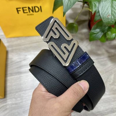 Fendl 芬迪 宽40Mm双面原版小牛皮 搭配单钌钯电镀扣 完美的手感.油边 出众的设计.风格 高贵奢华 时尚大方 高清实拍 货真价实 品质保证 双面用