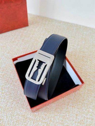 私人订制自动腰带。宽度35Mm 316精品钢扣 永不掉色 精工打造 手感柔软 可以裁剪