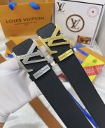 皮带：Lv..路易..威登顶级复刻. 腰带：原单品质百分百头层牛皮，保证真皮。雕花设计.真空电镀.永不掉色.24K纯钢扣进口头层荔枝纹小牛皮系列双面可用专柜同等