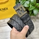 图片包装＋10 Fendi 芬迪 专柜同款 宽4.0Cm 双环正反用腰带 Ff按钉搭扣 黑色Cuoio Romano皮革材质 反面面料带有烟草灰和黑色Ff图案