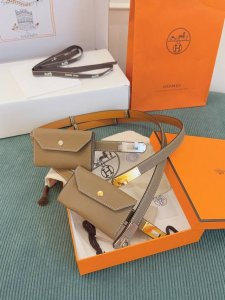 特P200 《Hermes凯利》Kelly Pocket 18腰带法国原厂Epsom大象灰/A级钢扣 品质毋庸置疑 没有更好 只有最好