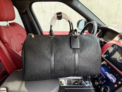 高端货 新款 “ Gucci ”古奇旅行袋 酷奇斜挎旅行袋 古驰手提旅行包 Keepall 50 老花压印可拆卸可调节肩带 皮革 旅行袋旅行包 男款 黑色 牛皮