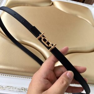 特 爱 马 仕 女装专柜在售爆款 感谢客户反馈实拍图，顶级货 自己看细节 1.3Cm都有货 码数齐