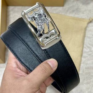 自动扣腰带］巴宝莉 宽3.5Mm 双面进口头层牛皮制作 搭配经典钢扣 真材实料 时尚经典 做工精致 高端男士皮带 长度可裁剪100 125