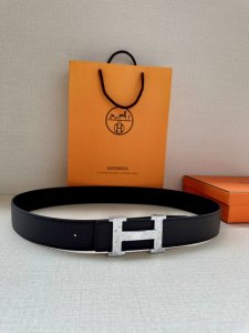 宽度:3.8 爱马仕 -意大利进口头层手掌纹 可用搭配真空电镀雕花纯铜 经典款式，专柜有售，市场顶级品质
