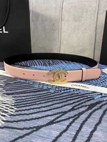 宽度3.0Cm Chanel 香奈儿 此款女士腰带采用新款柔软的进口小牛皮支持Nfc扫码链接。金 银色镶钻金属钢扣。