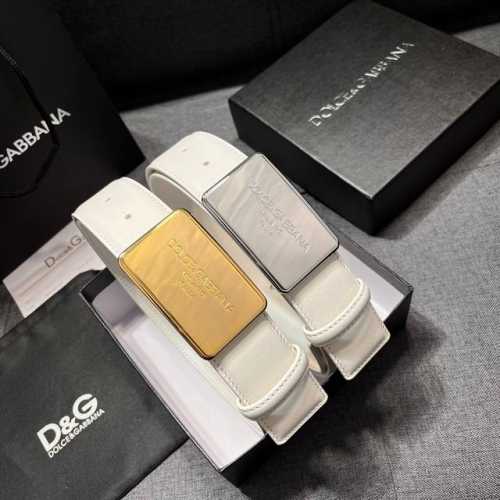特 Dg 宽4.0Cm Dolce Gabbana 杜嘉班纳 光面小牛皮白色腰带。搭配钌电镀 Dg 交叉造型徽标搭扣