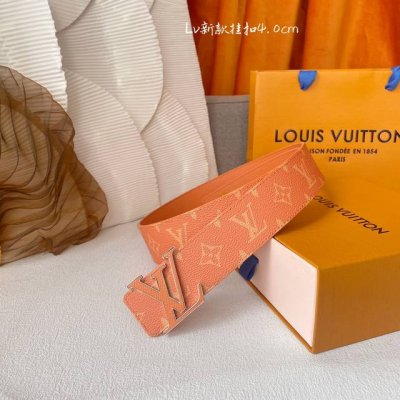 特 Louis Vuitton驴牌 ：原单品质，新款印花面配原版十字纹皮，搭配原单精品扣，精工制作，细节看图，实物拍摄，高端奢华，宽度4.0Cm