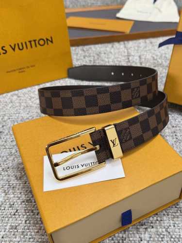 Louis Vuitton Lv腰带 系列 原厂五金 精致手工绘边 柔软舒适 宽3.5