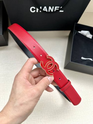特 宽度3.0Cm Chanel 香奈儿 进口柔软小牛皮纹路清晰五金配件金 银色 金属磨胶钢扣。