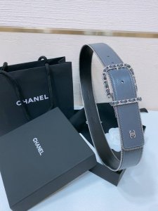Chanel 24C 黄铜金属 进口亮面小牛皮 4.0Cm 手感柔软 精致腰带