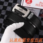 男士腰带：爱马仕 原单 男士皮带：百分百头层牛皮，保证真皮。24K纯钢扣双面可用专柜同等质量， 送人自用首选 包装： 请认准如图专柜包装，赠送打孔器，银联发票，