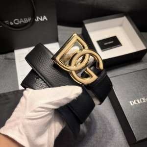 Dg 宽4.0Cm Dolce&Gabbana 新款 进口荔枝纹牛皮 Lux 鞍皮腰带，雅致配饰，搭配双电镀标牌
