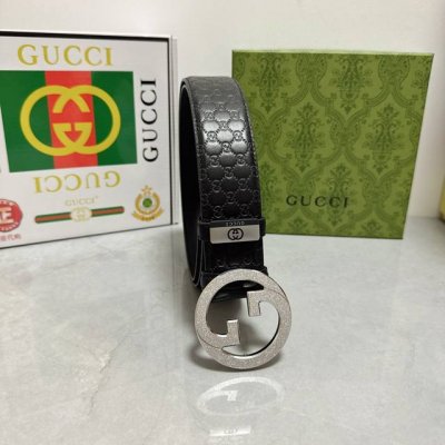 品名：古奇.Gu...Ci 原单 材质：原单牛皮腰带 专柜原单品质、做工精细，时尚大牌，送人自用首选 包装： 请认准如图专柜包装赠送打孔器手提袋专柜礼盒宽度3.