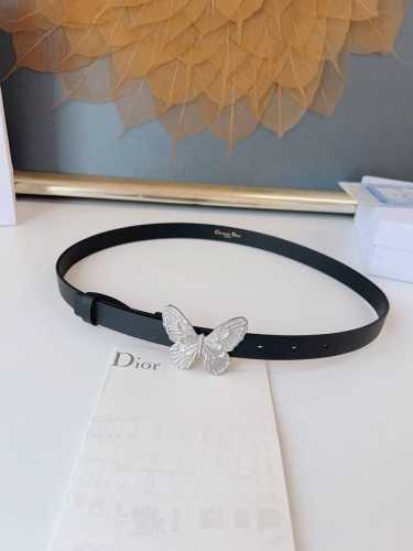 特 Dior 24早春 MéTamorphose 腰带 2.0Cm光滑牛皮革 超級火 蝴蝶搭扣系列