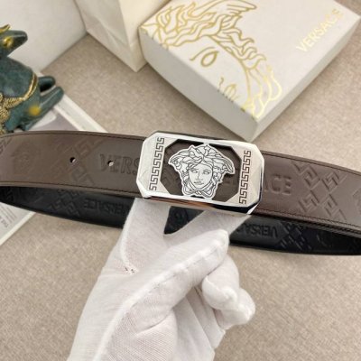 范思哲 特种皮腰带系列 ，原厂五金精品不锈钢扣，手感柔软舒适 宽3.8Cm。