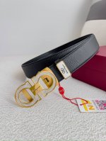 品名：Ferrgamo..菲拉格慕 腰带自动带 皮带 型号：自动扣，纯钢材质自动扣，头层牛皮，自动带身 材料：百分百头层牛皮，保证真皮。24K纯钢扣专柜同等质量
