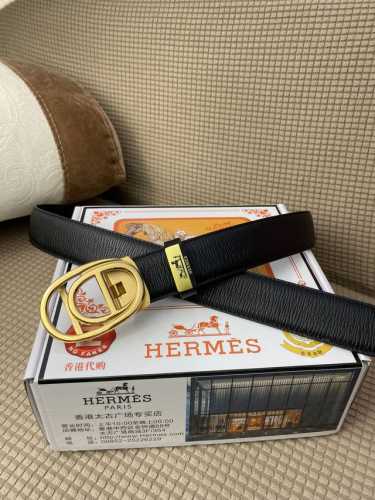 品名：爱马仕.Hermès 原单自动带 材质：原单牛皮腰带 百分百头层牛皮腰带保证真皮，24K纯钢扣，专柜原单品质、做工精细，时尚大牌，送人自用首选 包装： 请