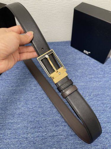 品牌万宝龙 550 描述双面原版皮，这款饰有带扣的腰带配以水牛皮衬里，覆以Monogram 牛皮。展现细腻的品牌特质，是牛仔裤的理想配件 字母带扣；35宽 原单