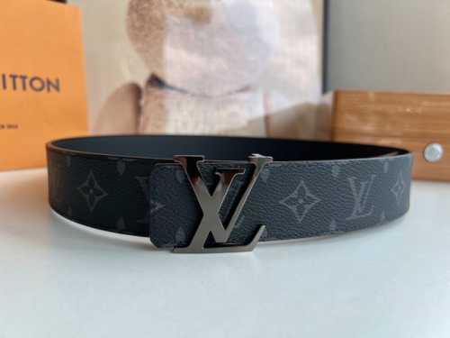 特 代购级 Lv 皮带 新款 专柜品质4.0Cm 男士腰带 正贸易公司货 日本订单！原厂皮料 非市面一般仿货！美感之精髓 质量真心好！品质决定一切 扣头可随意搭