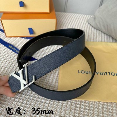 原版包裝 L0Uis Vuitt0N 驢家原單腰帶 寬度35毫米 腰帶採用一面荔枝紋Togo皮內襯一面進口小牛皮底 搭配经典五金 可雙面佩戴 經久耐用 時尚百搭