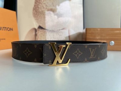 特 代购级 Lv 皮带 新款 专柜品质4.0Cm 男士腰带 正贸易公司货 日本订单！原厂皮料 非市面一般仿货！美感之精髓 质量真心好！品质决定一切 扣头可随意搭