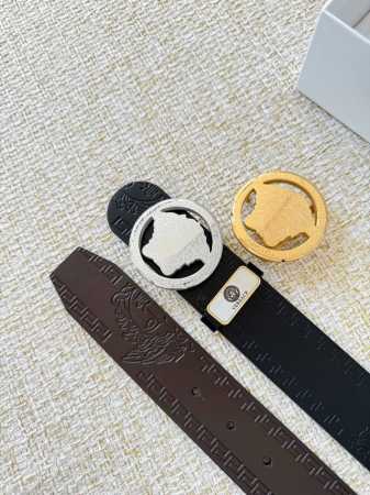 皮带：Versace.范思哲原单腰带 皮带 腰带：挂扣，经典人头纯钢材质扣头，头层牛皮，图片实物拍摄 材料：顶级复刻品质内穿尾巴暗扣自动滑道设计，百分百进口原厂 - 点击图像关闭