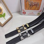 品名：爱马仕.Hermès 原单 材质：原单牛皮腰带 百分百头层牛皮腰带保证真皮，24K纯钢扣，专柜原单品质、做工精细，时尚大牌，送人自用首选