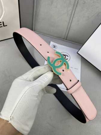 宽度3.0Cm Chanel 香奈儿 进口柔软小牛皮搭配 金 银色金属磨胶钢扣。 - 点击图像关闭
